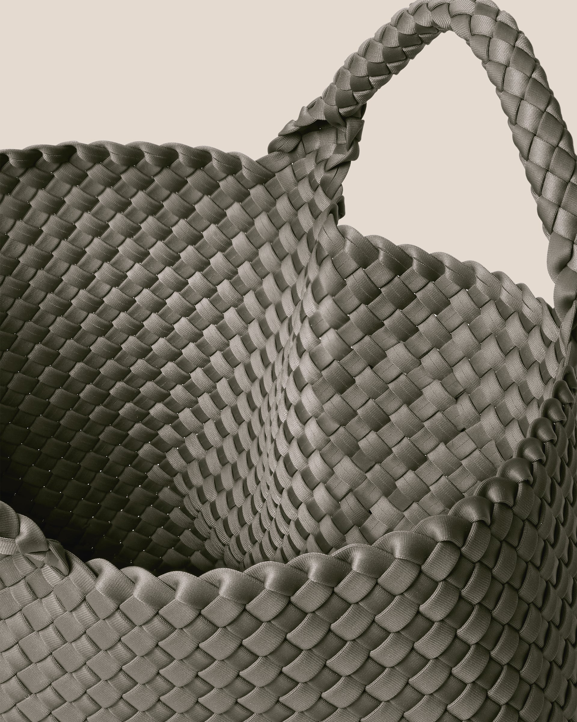 NAGHEDI - St. Barths Medium Tote in Laurel