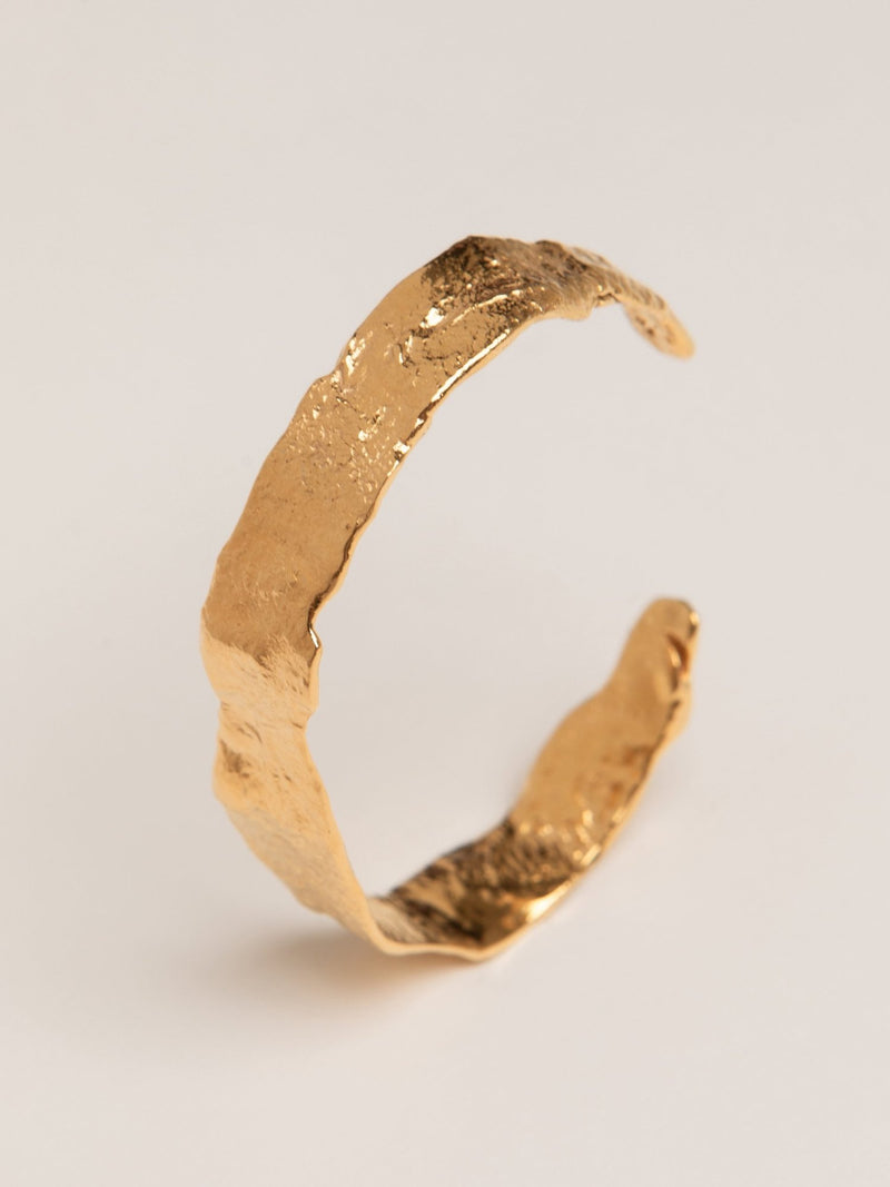 Pamela Card - Last Scroll Bracelet in Gold