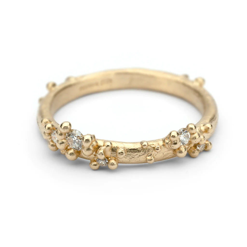 Ruth Tomlinson - Half Round Band with Diamonds and Granules
