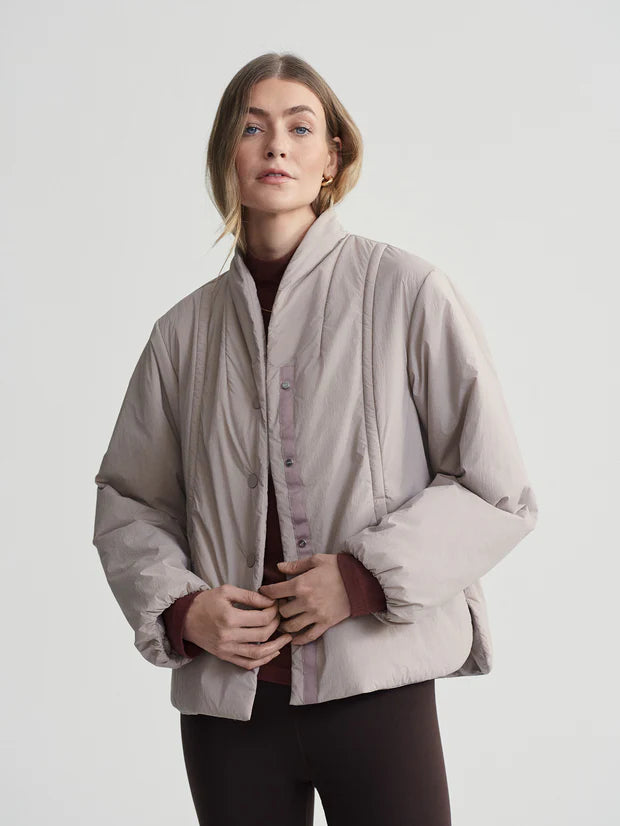 Varley - Tilley Light Padded Jacket in Etherea