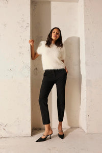 Velvet - Eila - Novelty Feather Yarn Top