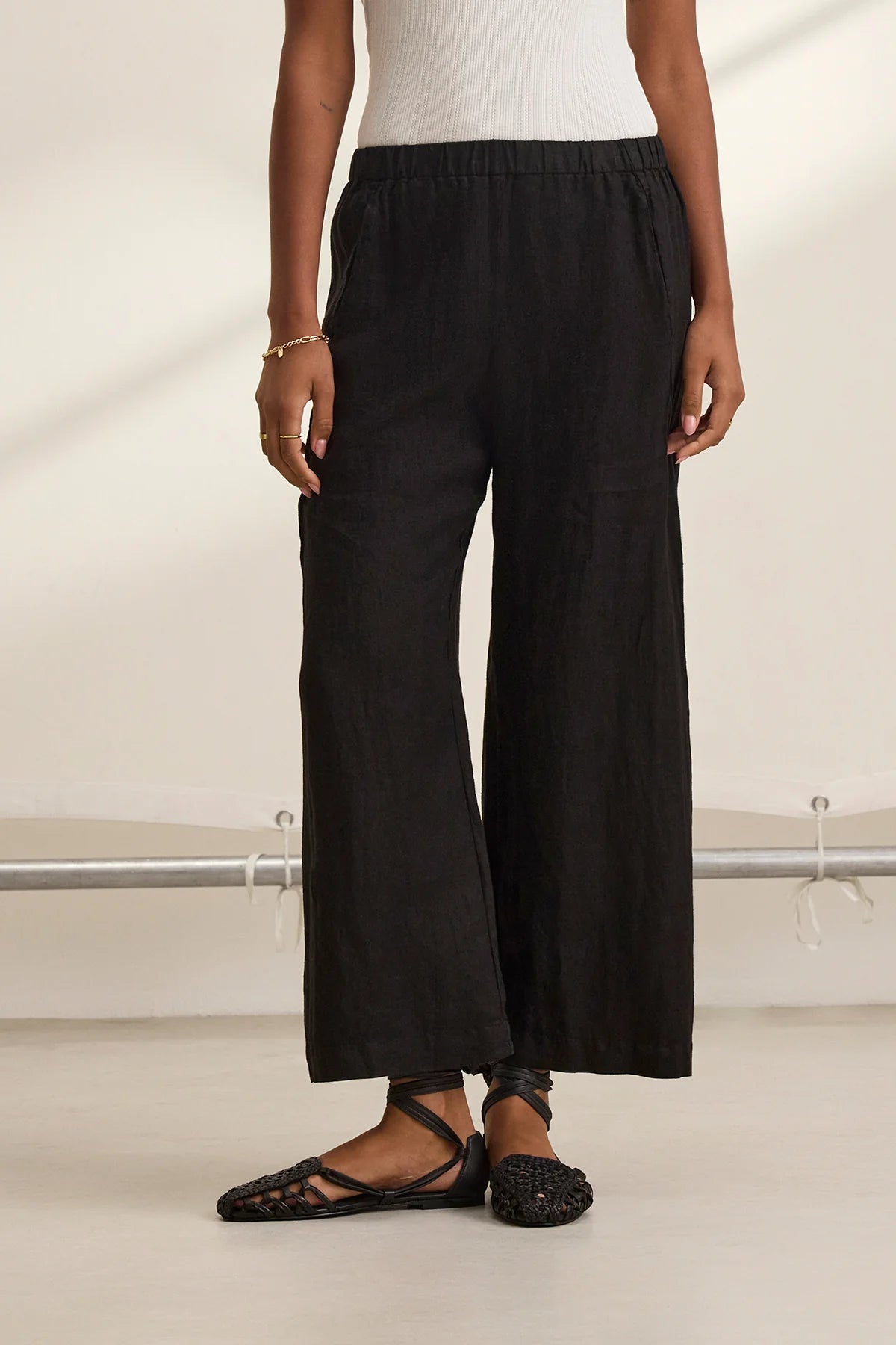 Velvet - Lola Woven Linen Pant