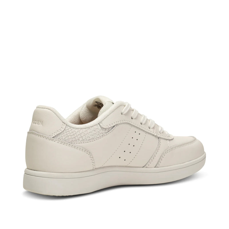 Woden - Bjork - Leather Sneaker in Blanc de Blanc