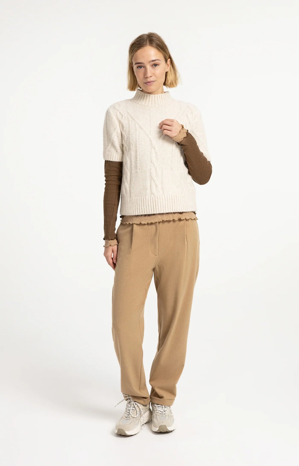 YAYA - Short Sleeve Cable Sweater in Off White Melange