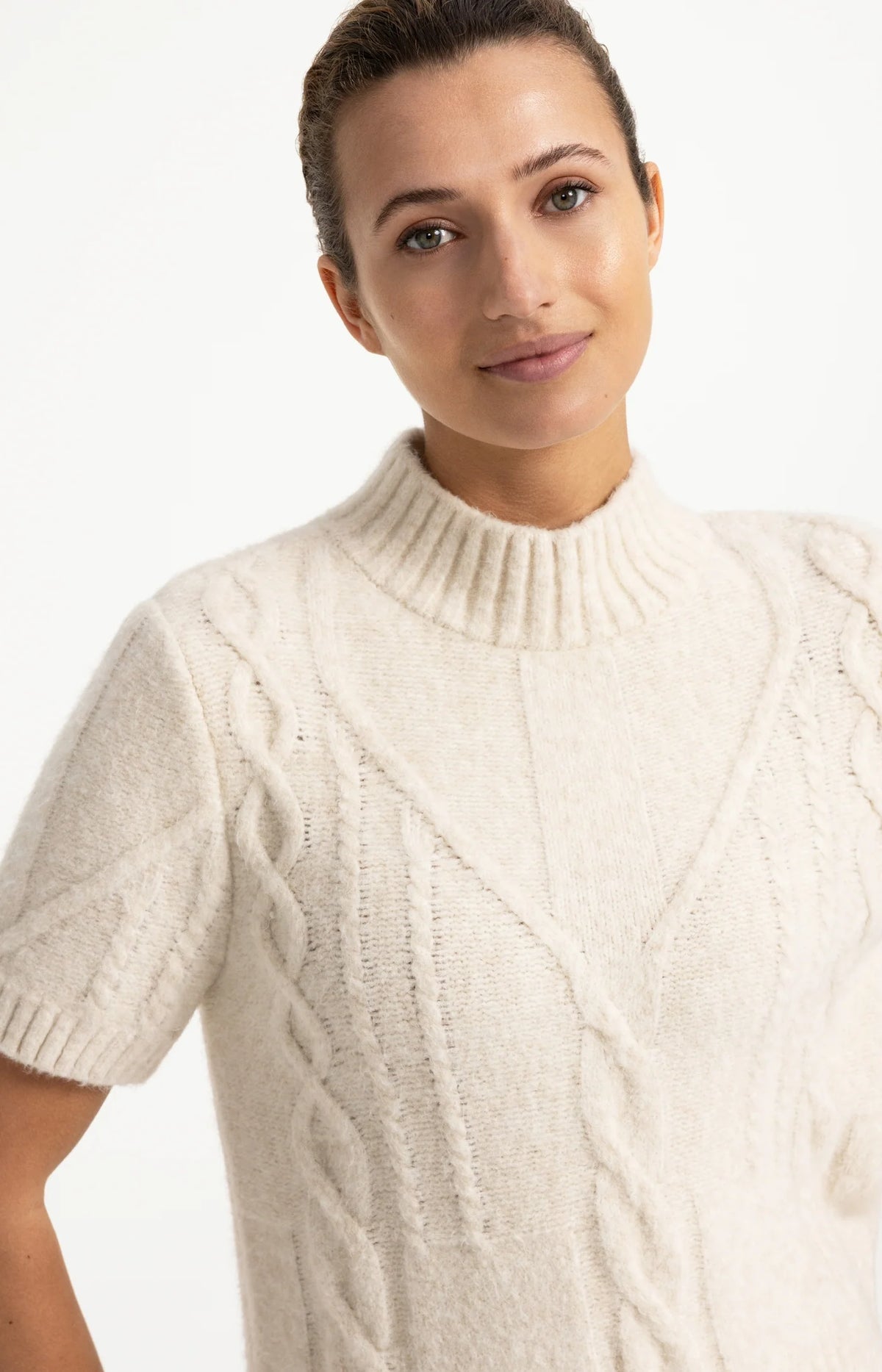 YAYA - Short Sleeve Cable Sweater in Off White Melange