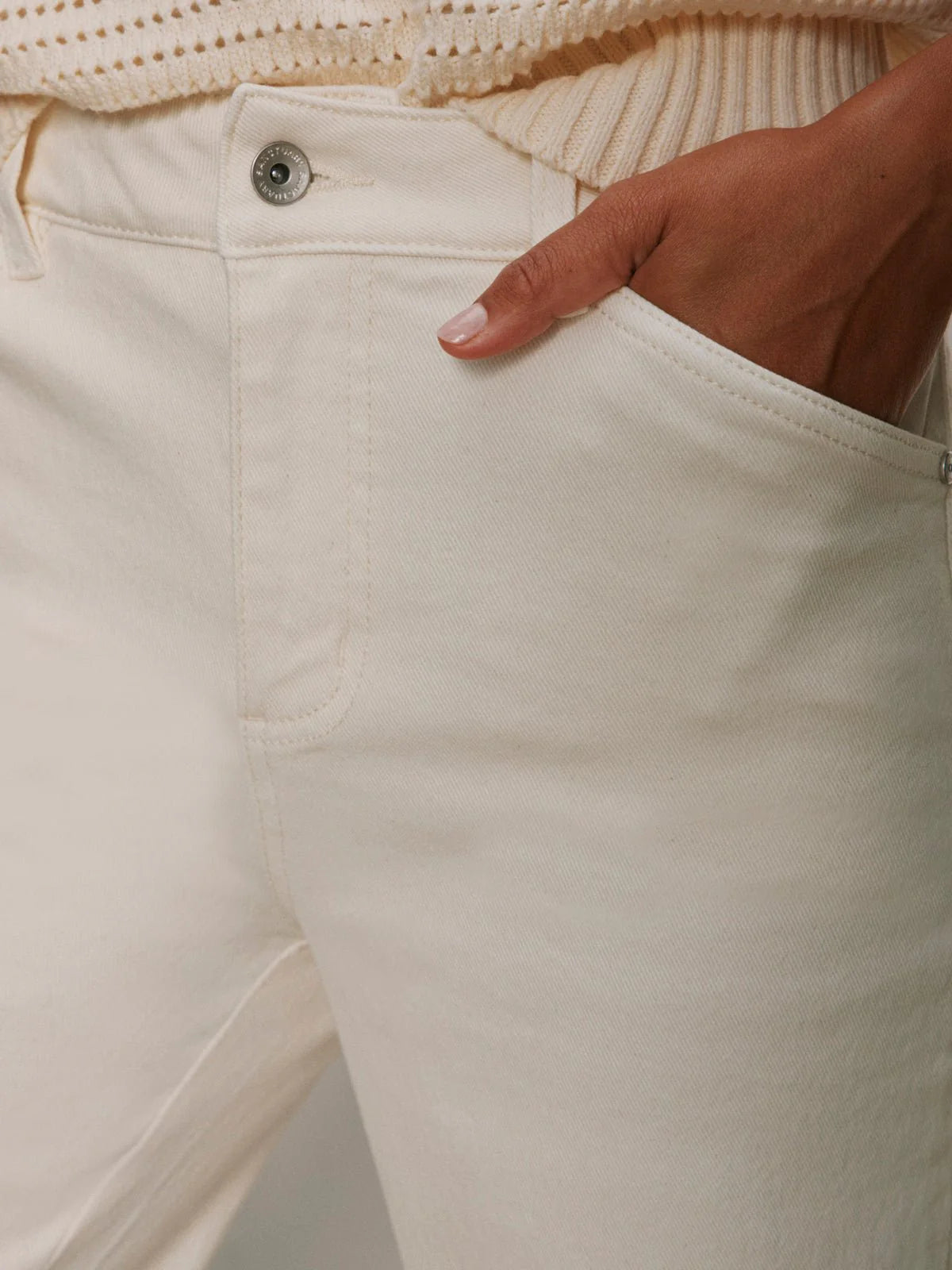 Sanctuary - Cadence Relaxed Straight Jeans in Collagen