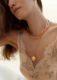 Pamela Card - Allegory of Estoi Necklace 22"