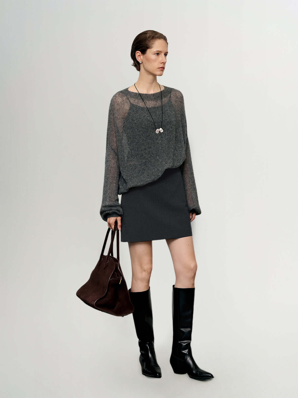 Meilleur Moment - Cashmere Round Neck Sweater in Grey