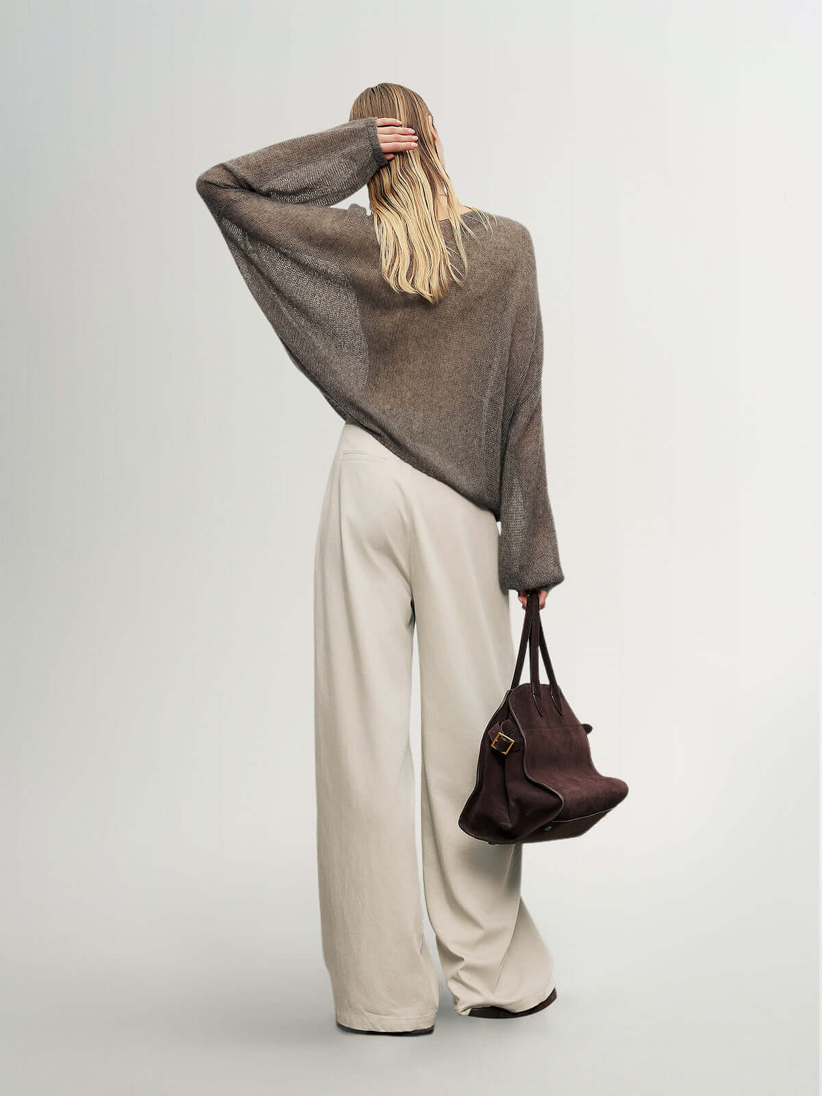 Meilleur Moment - Round Neck Sweater in Raw Velvet Brown