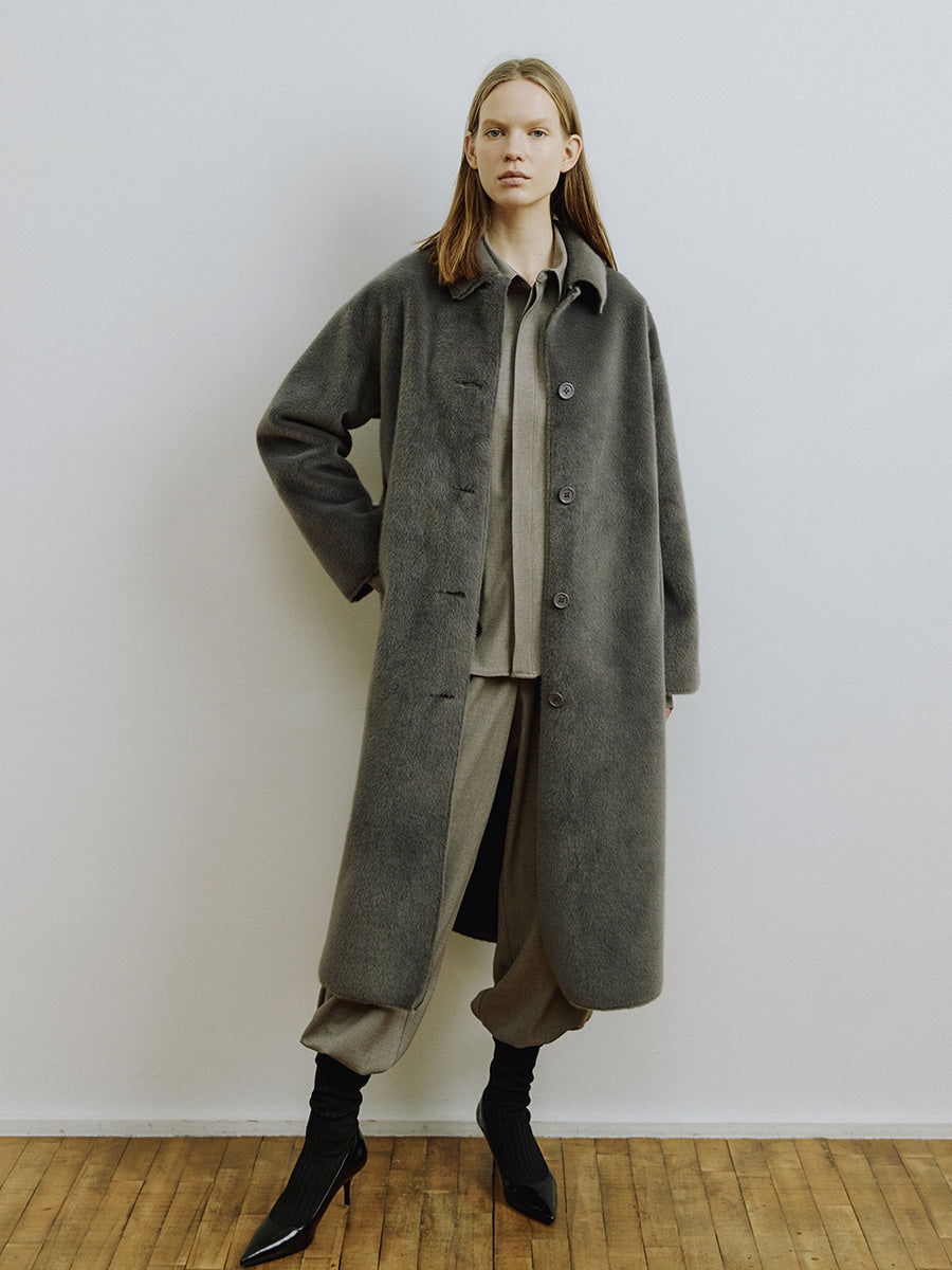 MOLLIOLLI - Lungo Coat in Dark Grey