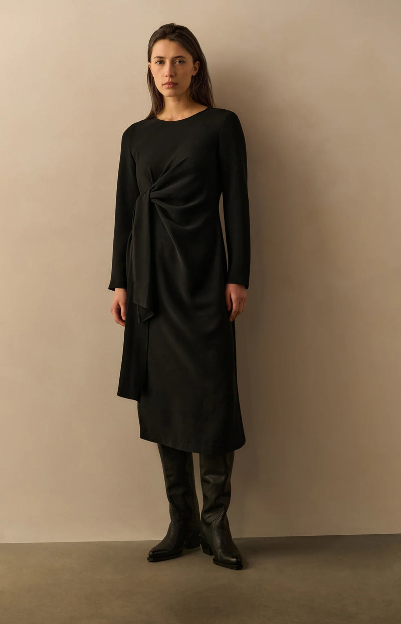 YAYA - Elegant Long Sleeve Dress with Front Knot Detail in Black
