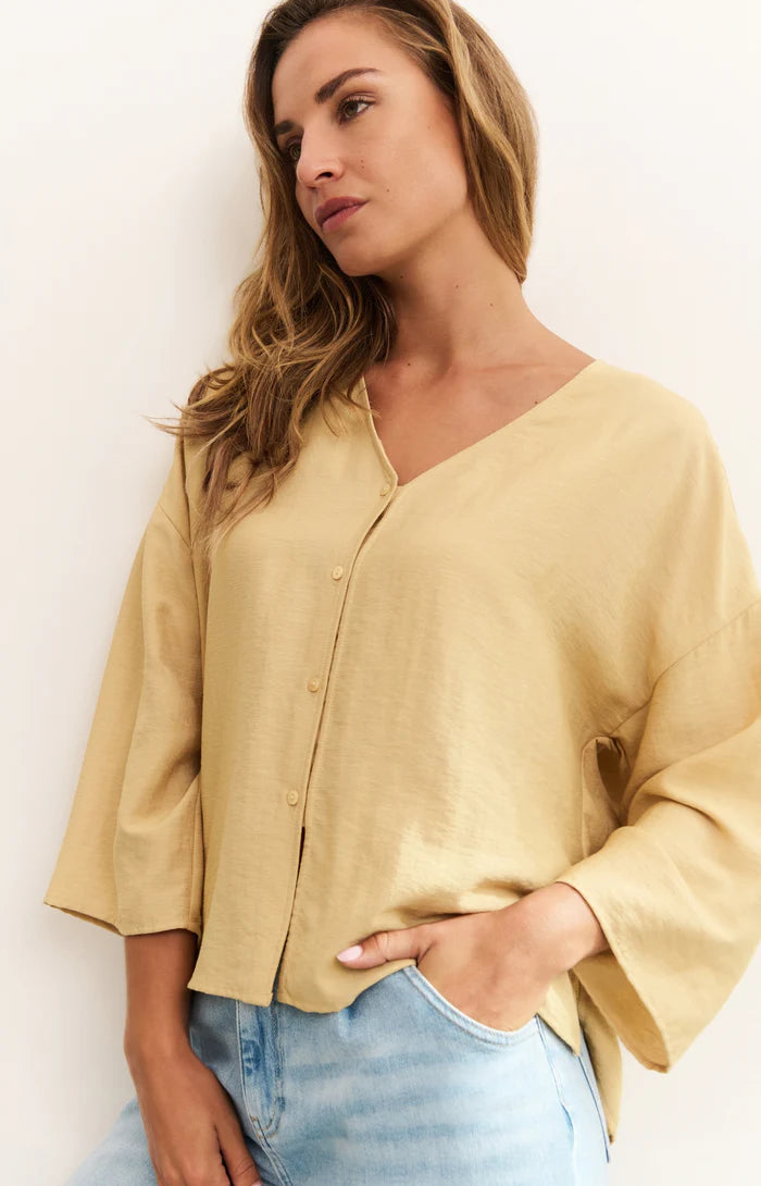 YAYA - Loose Fit V-Neck Blouse in Croissant Brown