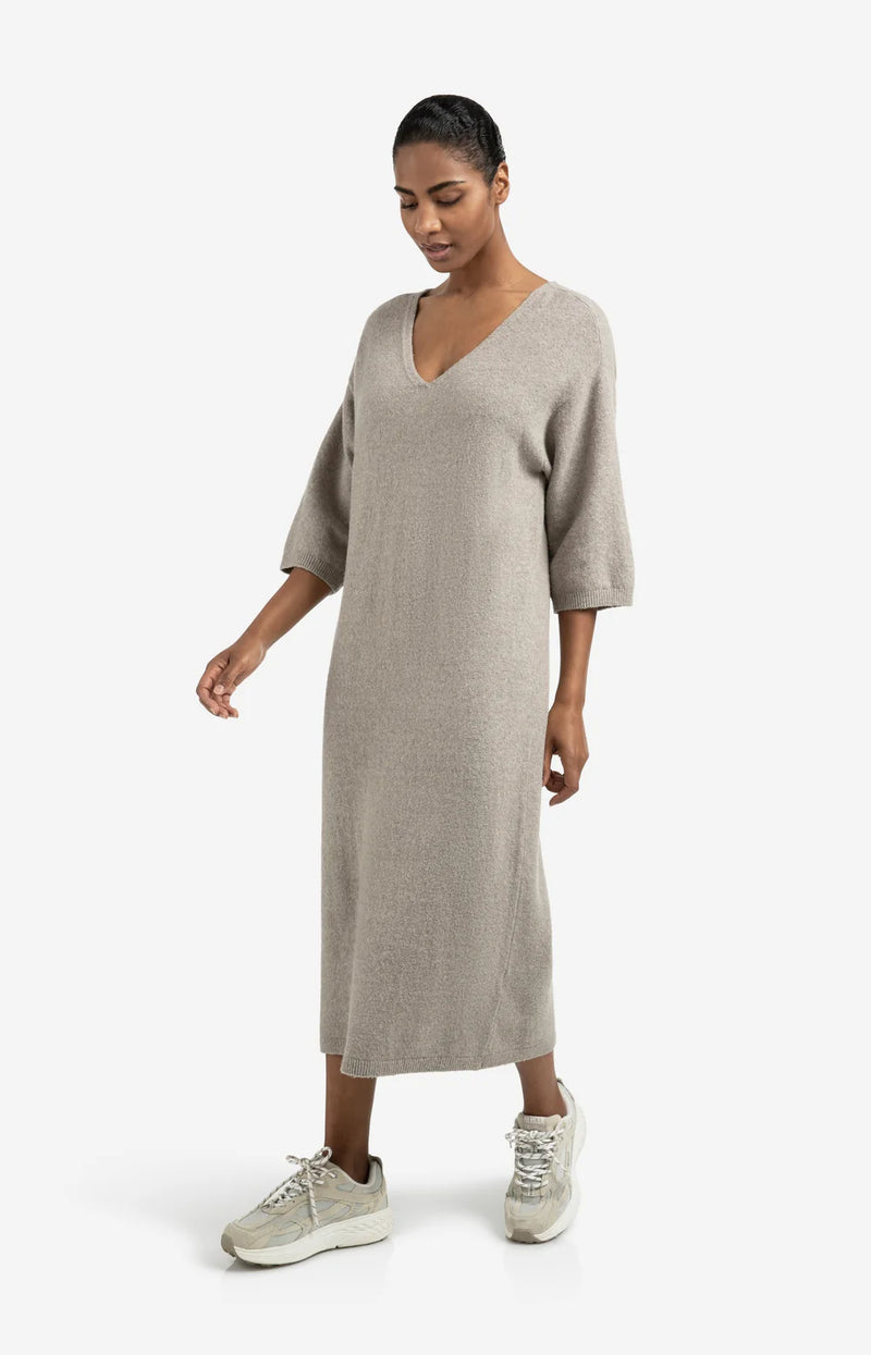 YAYA - Knitted V-neck Dress with Short Sleeves in Brownish Grey