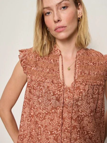 Sanctuary - Free Feeling Smocked Blouse in Mosaic Clay