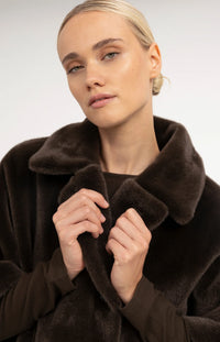 YAYA - Oversized Reversible Faux Fur Jacket in Delicioso Brown