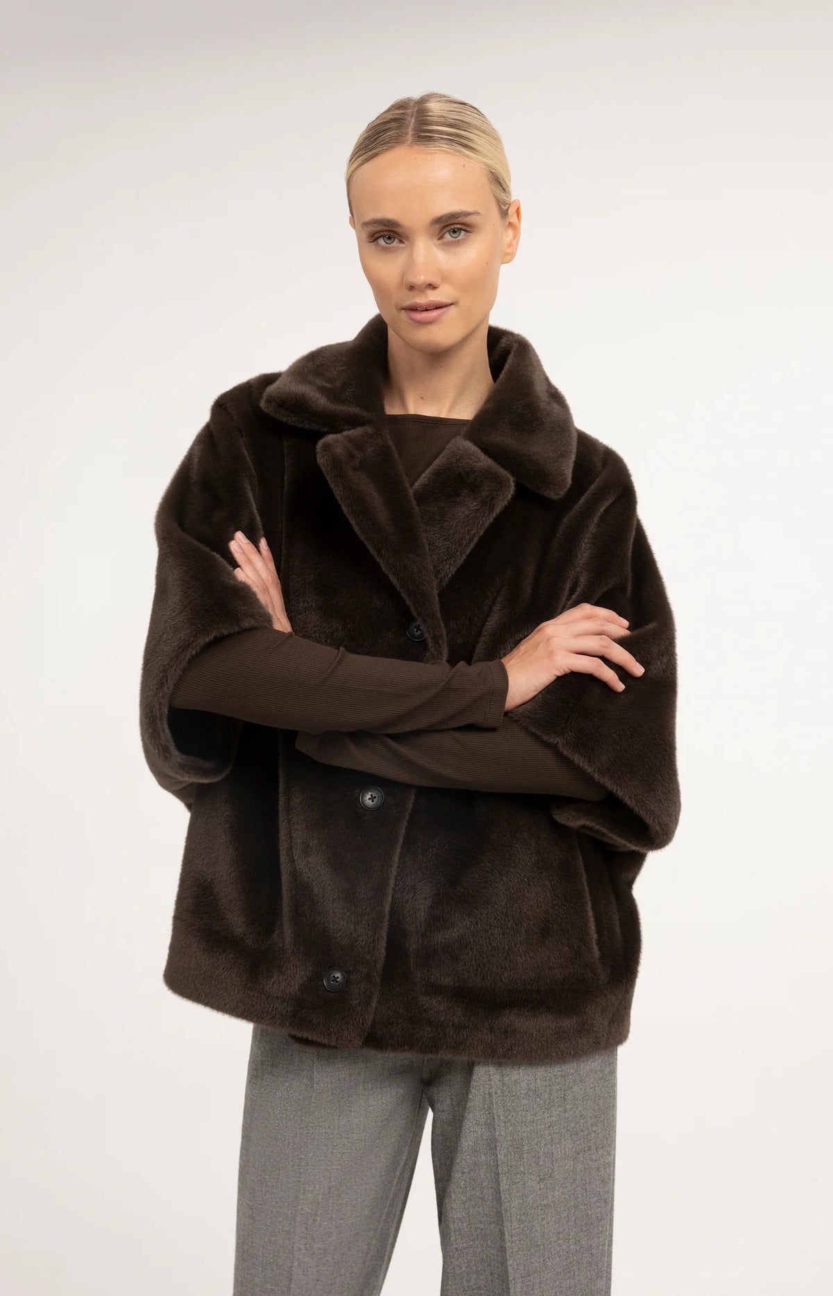 YAYA - Oversized Reversible Faux Fur Jacket in Delicioso Brown