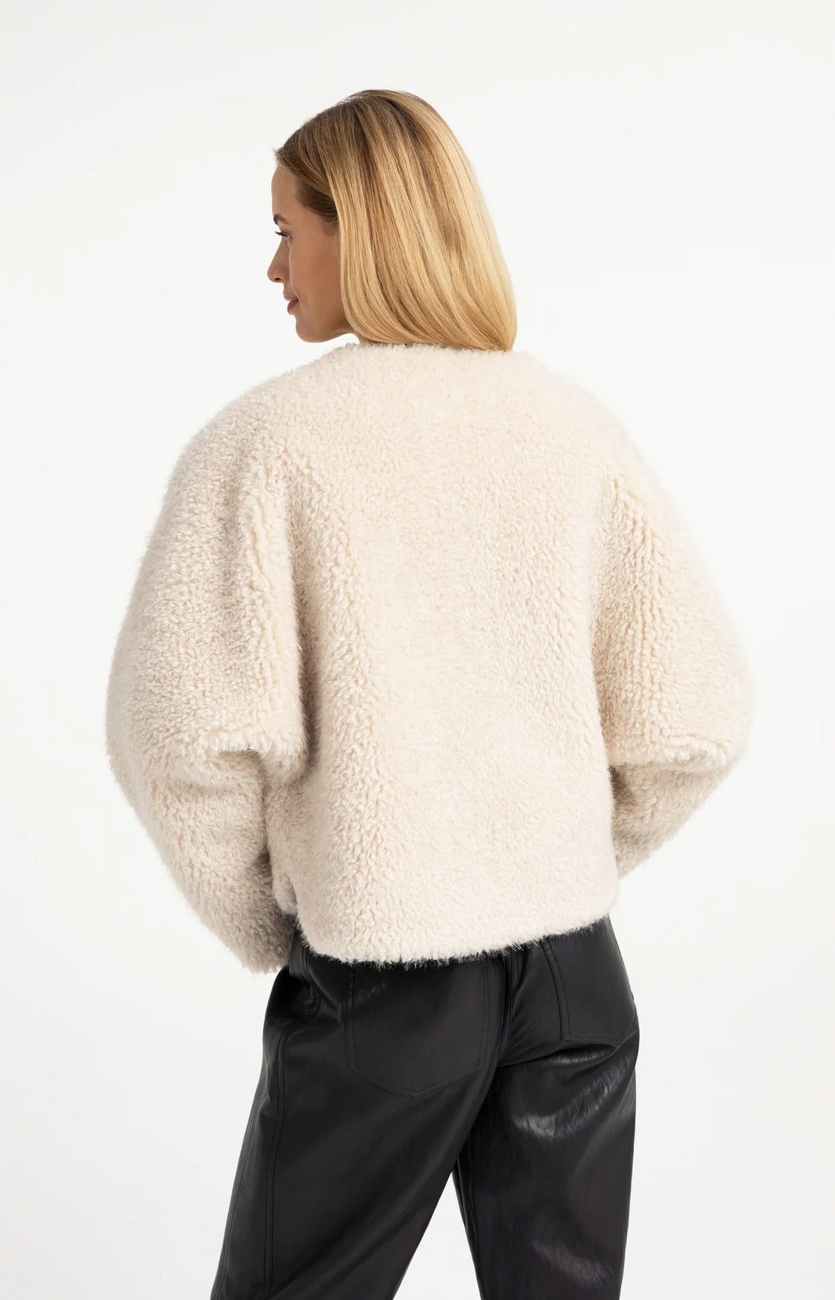 YAYA - Oversized Faux Fur Jacket in Bleached Sand Beige
