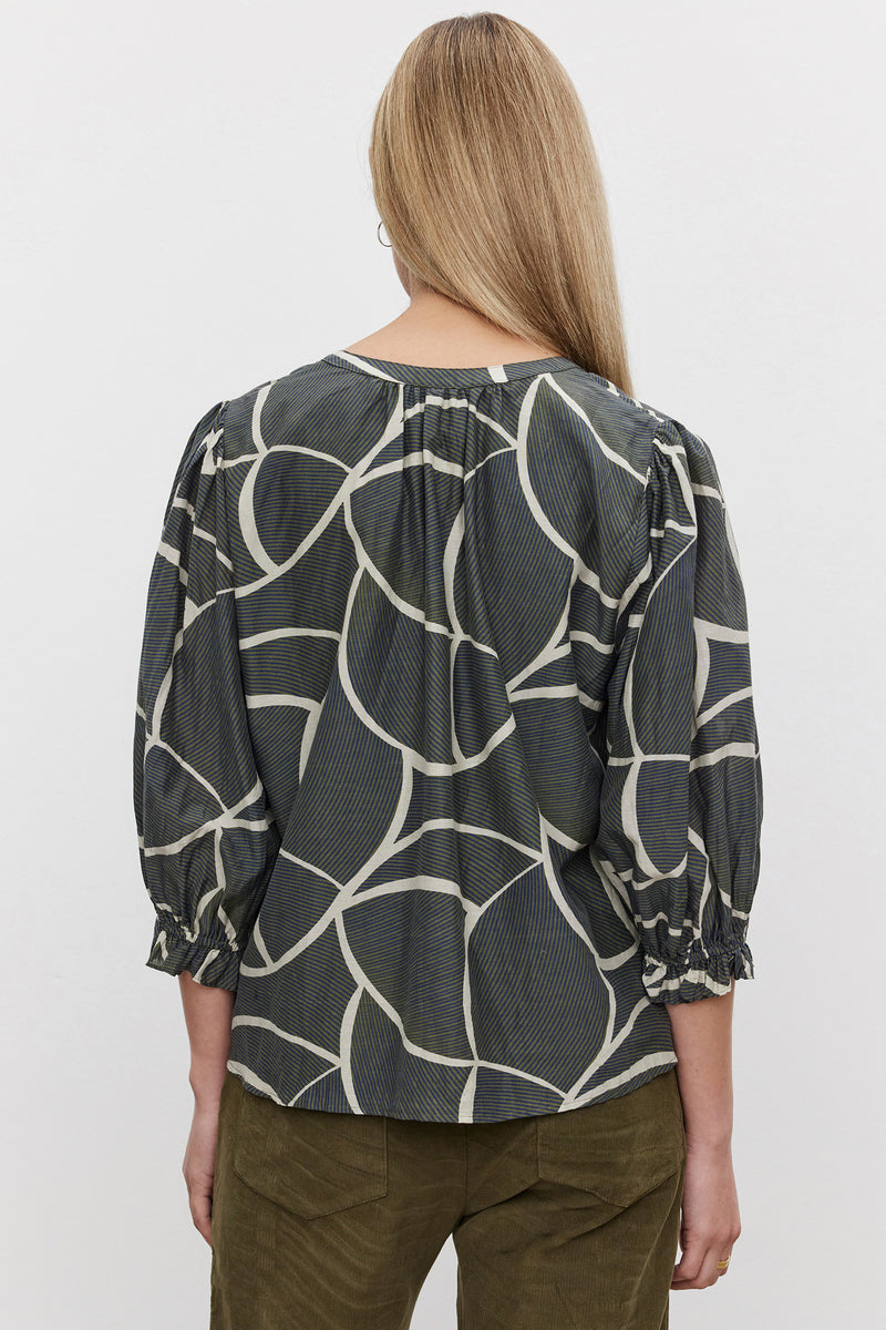 Velvet - Betty - Printed Silk Cotton Voile Top in Airbrush