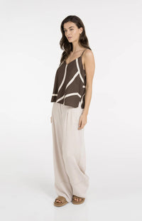YAYA - Printed V-neck Singlet in Chocolate Martini Brown
