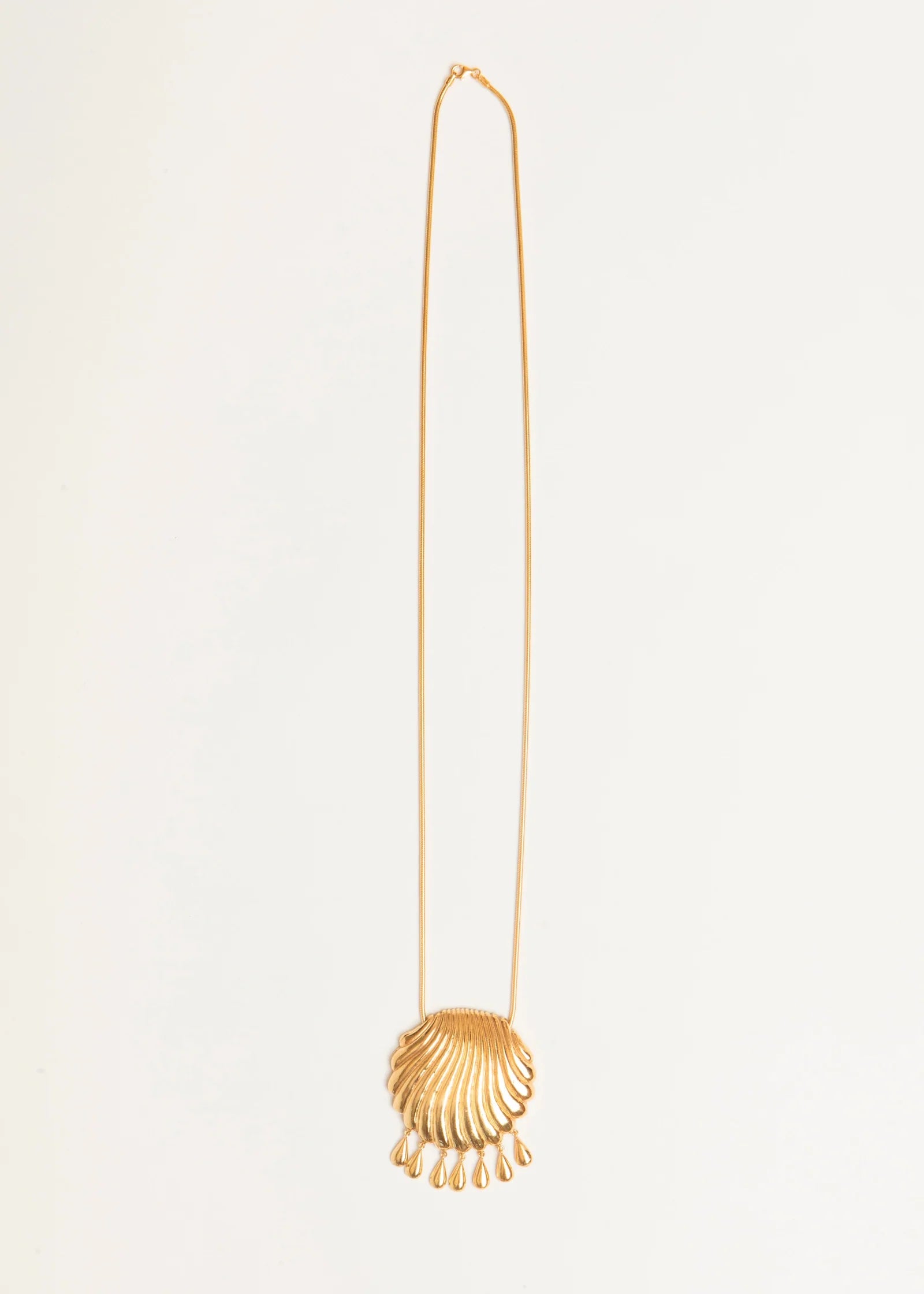 Pamela Card - L'Origine Du Monde Necklace in Gold