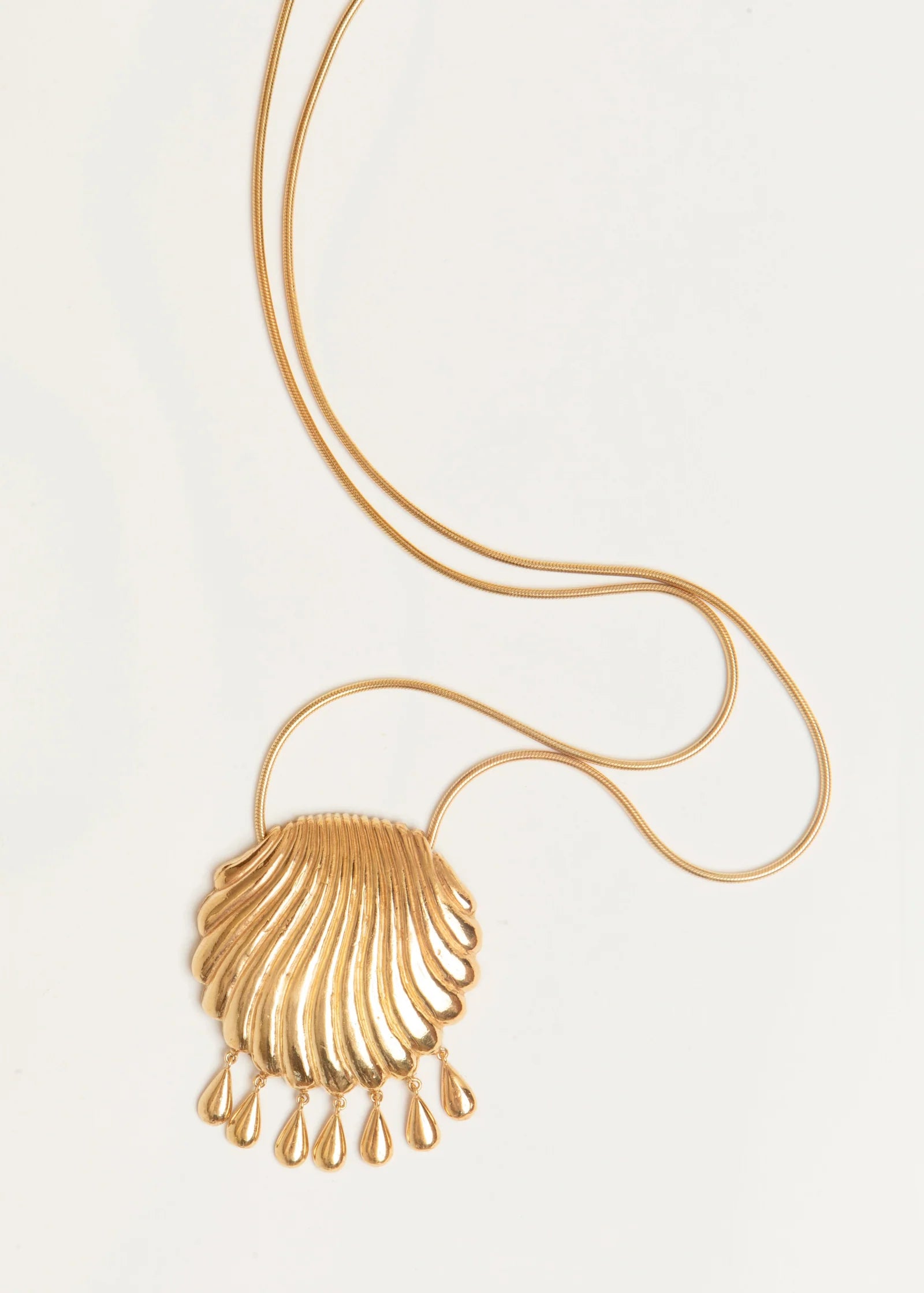 Pamela Card - L'Origine Du Monde Necklace in Gold