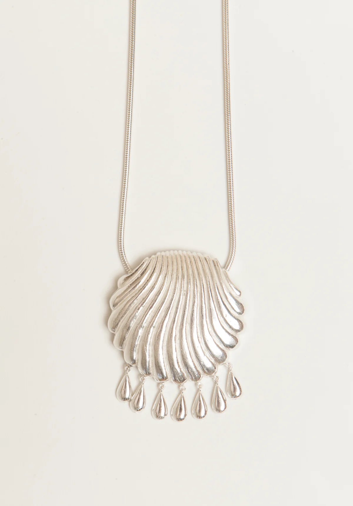 Pamela Card - L'Origine Du Monde Necklace in Silver