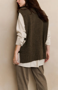 YAYA - Ribbed Sleeveless Sweater with Side Buckles