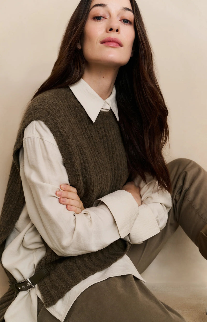 YAYA - Ribbed Sleeveless Sweater with Side Buckles