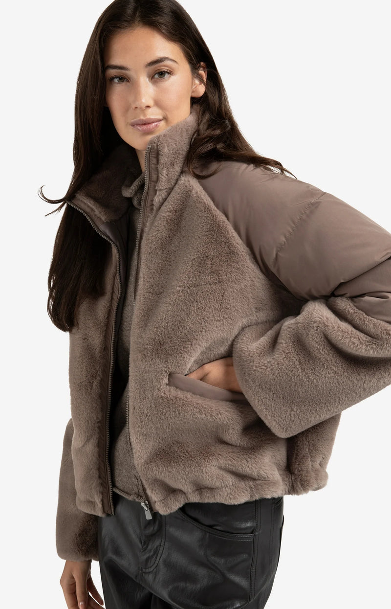 YAYA - Short Teddy Jacket with Padded Sleeves in Brown