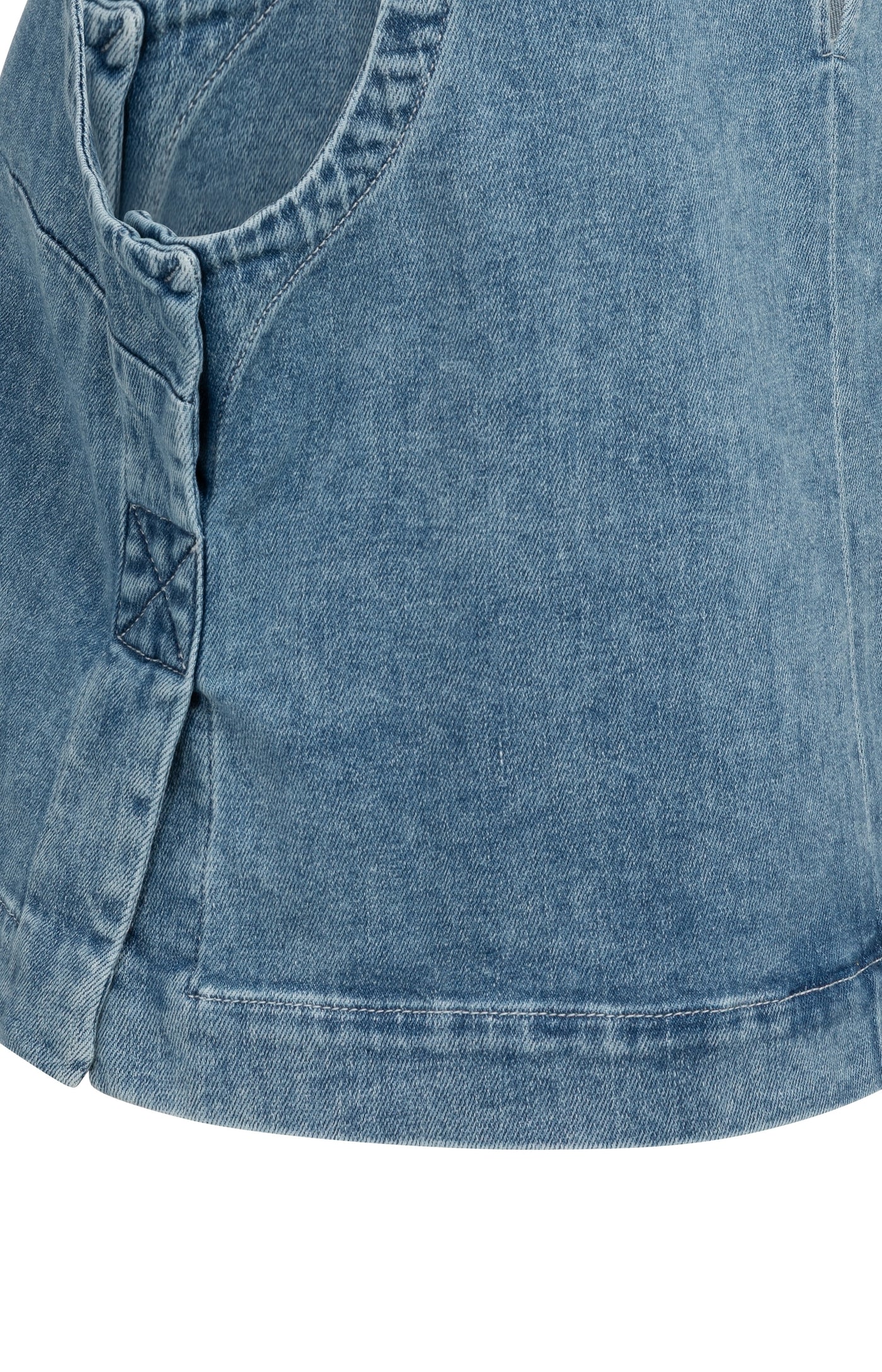 YAYA - Sleeveless Loose Fit Denim Top in Mid Blue