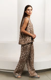 YAYA - Sleeveless Top with back buttons in Milk Brown Desin