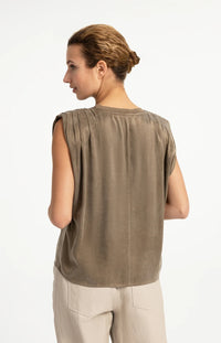 YAYA - Sleeveless top with shoulder pleats - Teak Brown