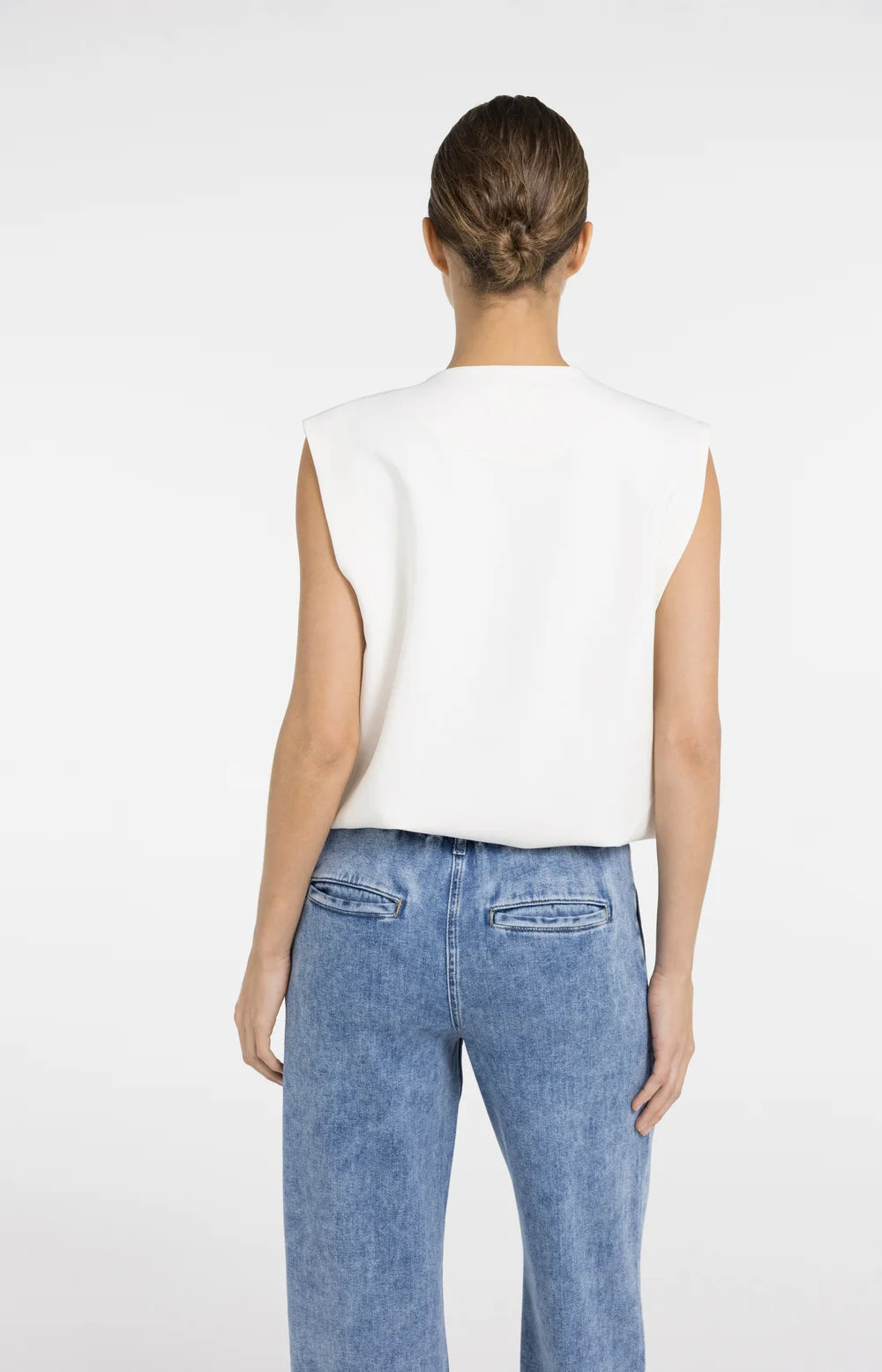 YAYA - Balloon Shaped Sleeveless Jacket in Ivory White