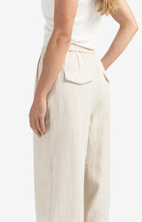YAYA - Structured Woven Trousers with Pleat details in Washed Brown