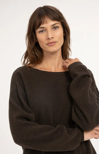 YAYA - Textured Sweater with Deep V-Neck at Back in Delicioso Brown