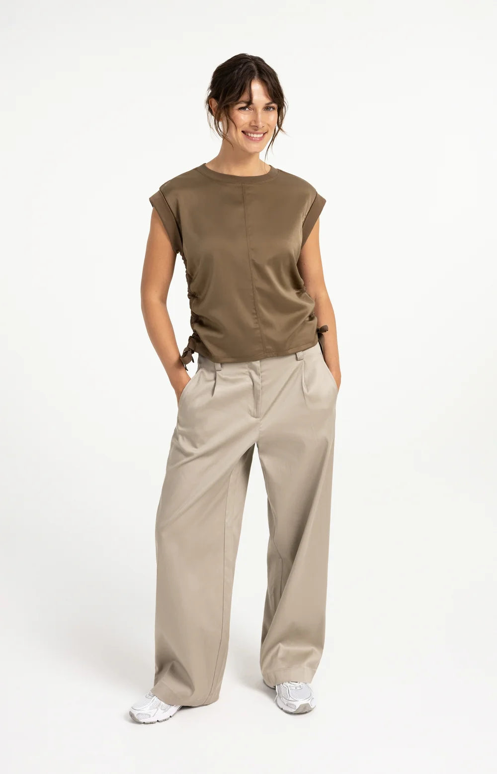 YAYA - Woven Loose Fit wide leg trousers with pleat detail - Pure Cashmere