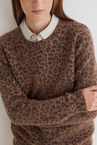 YERSE - Animal Print Sweater in Chocolate