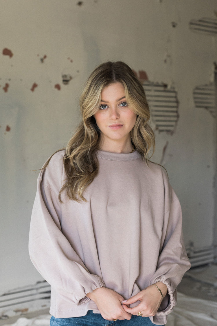 Bernstein & Gold - Frankie - Sweatshirt with gathered Sleeve - Fawn