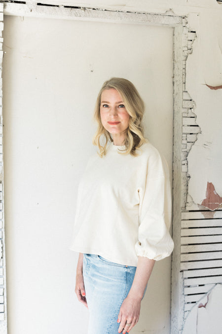 Bernstein & Gold - Frankie - Sweatshirt with gathered Sleeve - Natural